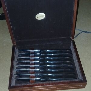 Black Cutco  Steak Knife Set in Wooden Case #1759